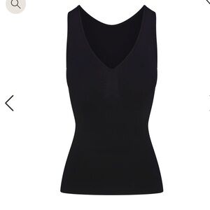 Skims Seamless Sculpt Tank black